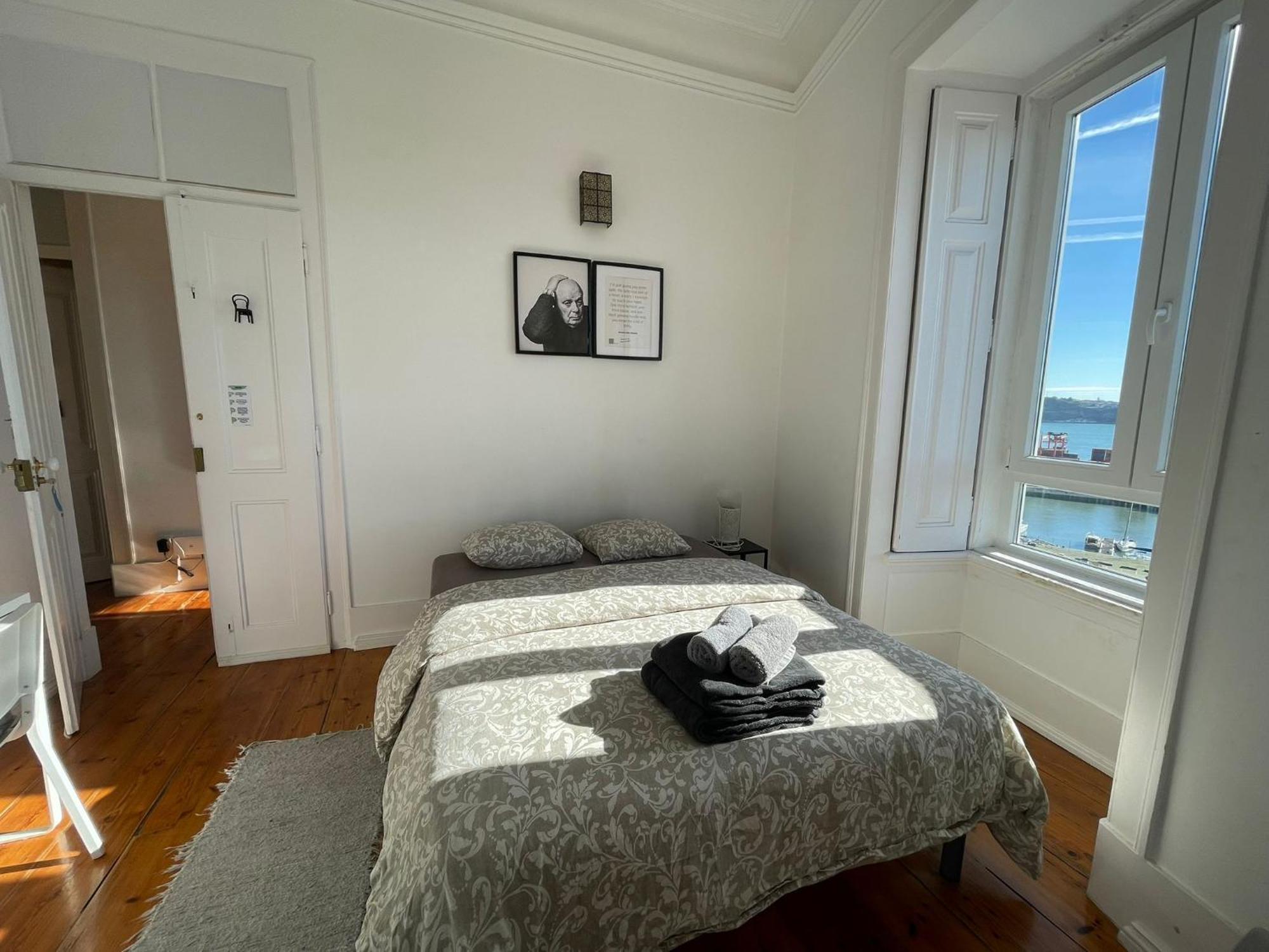 Embassy Arriaga Private Elegance Rooms In Stylish Shared Apartment Lizbona Zewnętrze zdjęcie